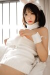 [Cosplay] Fengmaoss 疯猫ss - White Sweater + Selfie 白毛衣+自拍