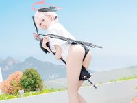 [Cosplay] 黏黏团子兔 - 2025年08月作品『下江小春 泳装』Honey[96P2V-2.40GB]