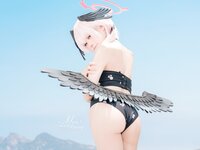 [Cosplay] 黏黏团子兔 - 2025年08月作品『下江小春 泳装』Honey[96P2V-2.40GB]
