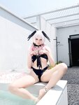 [Cosplay] 黏黏团子兔 - 2025年08月作品『下江小春 泳装』Honey[96P2V-2.40GB]