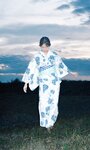 [Photobook] 2025.09.08 【デジタル限定】志田音々写真集「まなざしの先に」 (週プレ PHOTO BOOK)