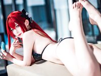 [Cosplay] 封疆疆v - 碧蓝航线 君主 泳装