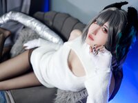 [Cosplay] Reina Yamazaki 山崎レイナ – Hoolheyak (Vertical Sweater ver.) ホルハイヤ (縦セーター ver.)