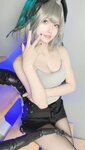 [Cosplay] Reina Yamazaki 山崎レイナ – Hoolheyak (Vertical Sweater ver.) ホルハイヤ (縦セーター ver.)