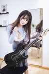 [Cosplay] Mimi Hanyu 羽生三未 - Guitar Sister 吉他妹妹