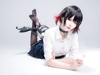 [Cosplay] 轩萧学姐 鲨鱼妹JK
