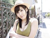 [Photobook] Evolved Gravuer 金子智美 写真集『濡れた美ボディ』(ラビリンス)