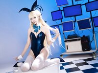 [Cosplay] 艾西Aiwest - 飞鸟马时兔女郎