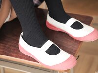 [Lovepop] Yui Iruma 入間ゆい - Photosets 016 Schoolgirl Uniform (Tracksuit)