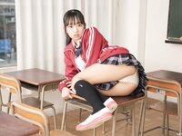 [Lovepop] Yui Iruma 入間ゆい - Photosets 016 Schoolgirl Uniform (Tracksuit)