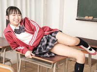 [Lovepop] Yui Iruma 入間ゆい - Photosets 016 Schoolgirl Uniform (Tracksuit)