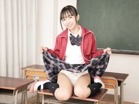 [Lovepop] Yui Iruma 入間ゆい - Photosets 016 Schoolgirl Uniform (Tracksuit)
