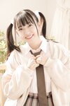 [Lovepop] Yui Iruma 入間ゆい - Photosets 020 Schoolgirl Uniform (Hoodie)