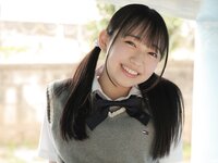 [Lovepop] Yui Iruma 入間ゆい - Photosets 006 Schoolgirl Uniform (Knit Vest)
