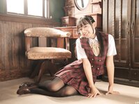 [Lovepop] Yui Iruma 入間ゆい - Photosets 012 Schoolgirl Uniform (Check Vest)