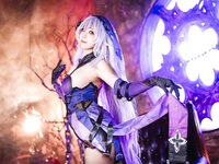 [Cosplay] 蜜汁猫裘 崩坏：星穹铁道 黑天鹅 [74P2V-2.16GB]