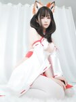 [Cosplay] 小姐姐白银 - 神社小狐狸