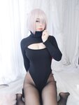 [Cosplay] Niyeye 白烨烨 - Sweater Set 毛衣套装