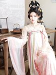 [XR Uncensored] 梨霜儿 - R18 秀人网模特 梦回大唐