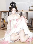 [XR Uncensored] 梨霜儿 - R18 秀人网模特 梦回大唐