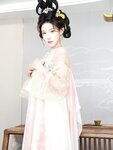 [XR Uncensored] 梨霜儿 - R18 秀人网模特 梦回大唐