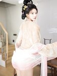 [XR Uncensored] 梨霜儿 - R18 秀人网模特 梦回大唐