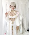 [Cosplay] Niyeye 白烨烨 - White Qipao 白旗袍
