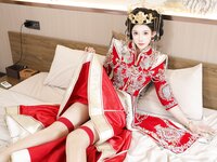 [XR Uncensored] 梨霜儿 - R18 秀人网模特 秀禾服