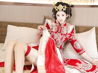 [XR Uncensored] 梨霜儿 - R18 秀人网模特 秀禾服
