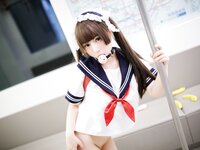 [Cosplay] 胡桃猫Kurumineko - 电车痴女