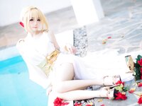 [Cosplay] 焖焖碳 FGO 尼禄睡裙
