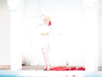 [Cosplay] 焖焖碳 FGO 尼禄睡裙