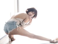 [Friday Digital Photobook] Mary Fujii 藤井マリー - Hourglass 砂時計 Vol. 1