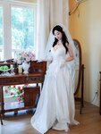 [XR Uncensored] 朱朱molly - R18 秀人网模特 新人首秀 洁白婚纱