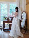 [XR Uncensored] 朱朱molly - R18 秀人网模特 新人首秀 洁白婚纱