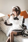 [Cosplay] Mizhi Mao Qiu 蜜汁猫裘 - Homestay Maid 民宿 女仆