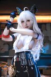 [Cosplay] 水淼aqua - 鸣潮赞妮