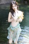 [XR Uncensored] Yin Tian Tian (尹甜甜) - R18 秀人网模特 溪水边