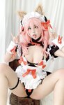 [Cosplay] Niyeye 白烨烨 - Tamamo-no-Mae Doujin Maid 玉藻前同人女仆