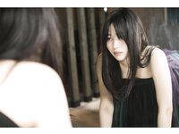 [Photobook] 斉藤静 セミヌード写真集 密室 大きなお尻に理想のオディライン どこかえっちな雰囲気を纏ったセクシーな美女があなたを禁断の世界へ