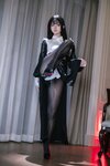 [Cosplay] 屿鱼 - 黑丝修女 [40P-82MB]