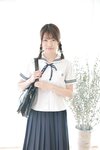 [Lovepop] Shion Hinahata 日向端しおん - GL0107 Photoset 001 - 005