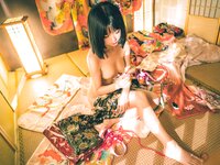 [COSPLAY] 黄金二逼王 – 樱花舞娘 [45P582M]