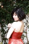 [Photobook] 新藤まなみ　Ｑｕｅｅｎｓ　オール未公開スペシャルＥｄｉｔｉｏｎ　ｖｏｌ．１　ＦＲＩＤＡＹデジタル写真集