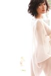 [Photobook] 新藤まなみ　Ｑｕｅｅｎｓ　オール未公開スペシャルＥｄｉｔｉｏｎ　ｖｏｌ．１　ＦＲＩＤＡＹデジタル写真集