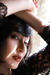 [Photobook] 新藤まなみ　Ｑｕｅｅｎｓ　オール未公開スペシャルＥｄｉｔｉｏｎ　ｖｏｌ．１　ＦＲＩＤＡＹデジタル写真集