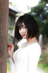 [Photobook] 新藤まなみ　Ｑｕｅｅｎｓ　オール未公開スペシャルＥｄｉｔｉｏｎ　ｖｏｌ．２　ＦＲＩＤＡＹデジタル写真集
