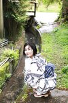 [Photobook] 新藤まなみ　Ｑｕｅｅｎｓ　オール未公開スペシャルＥｄｉｔｉｏｎ　ｖｏｌ．３　ＦＲＩＤＡＹデジタル写真集