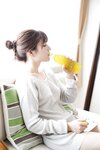 [Photobook] 吉永このみ　Ｈな丸の内ＯＬは好きですか？ 週刊ポストデジタル写真集