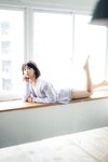 [Photobook] 坂ノ上茜　グラから見るか？エモから見るか？　ヤンマガデジタル写真集